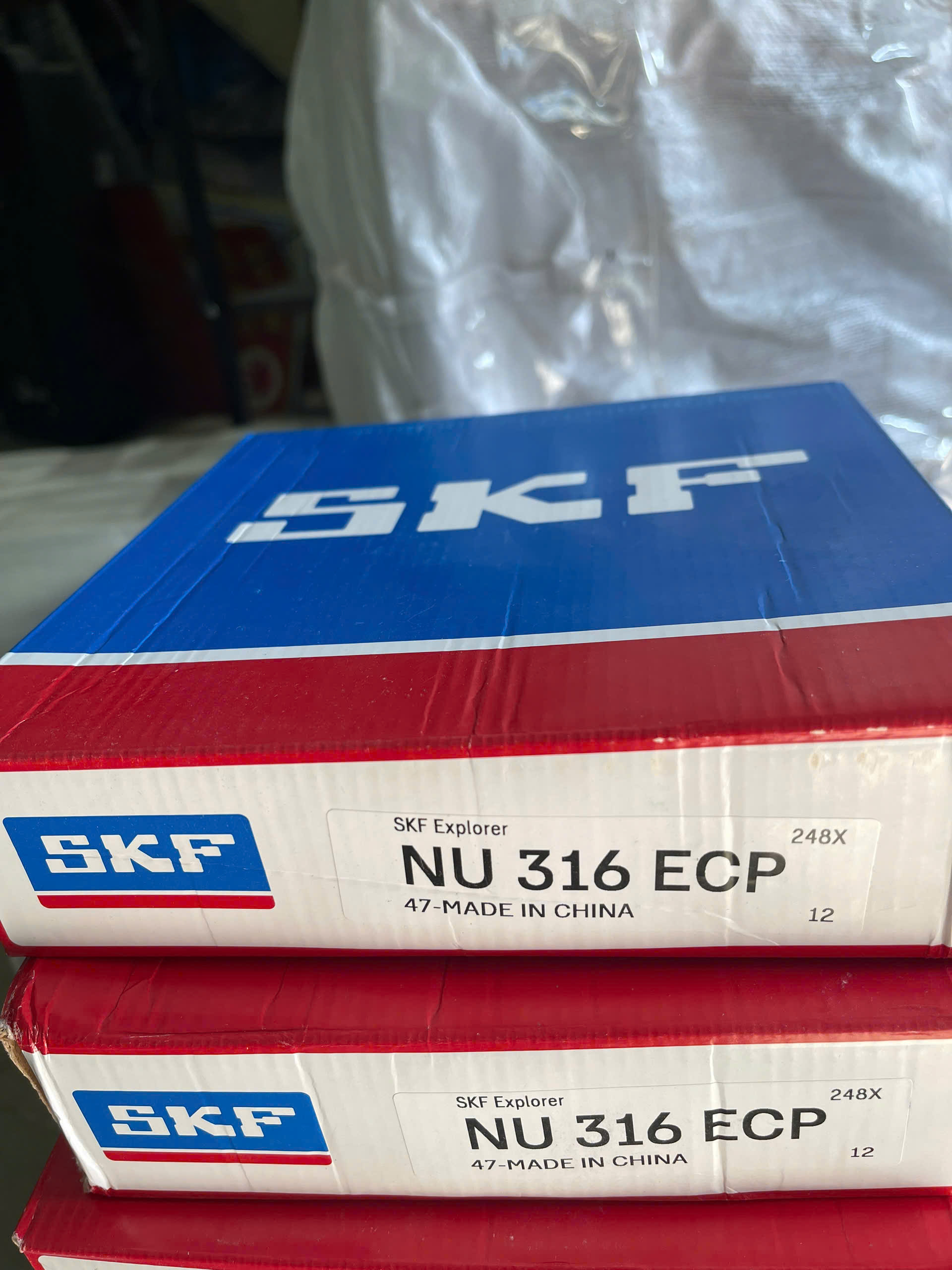 Vòng bi NU 316 ECP